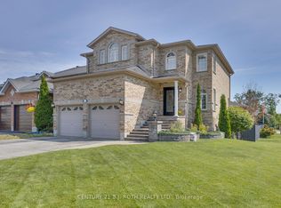 143 Crompton Dr, Barrie, ON L4M6N9
