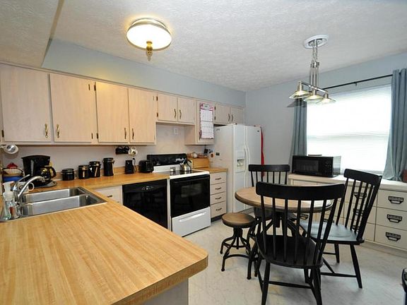 5th image of 4093 Cypress Ave