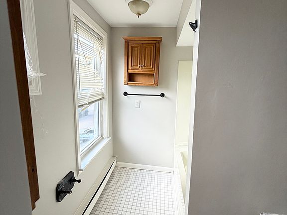 3rd image of 23-29 Sanborn St #23