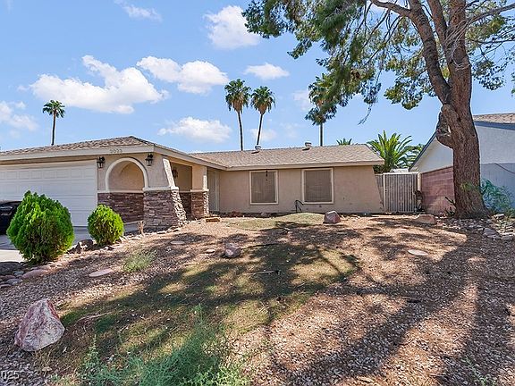 4th image of 3023 Chapala Dr