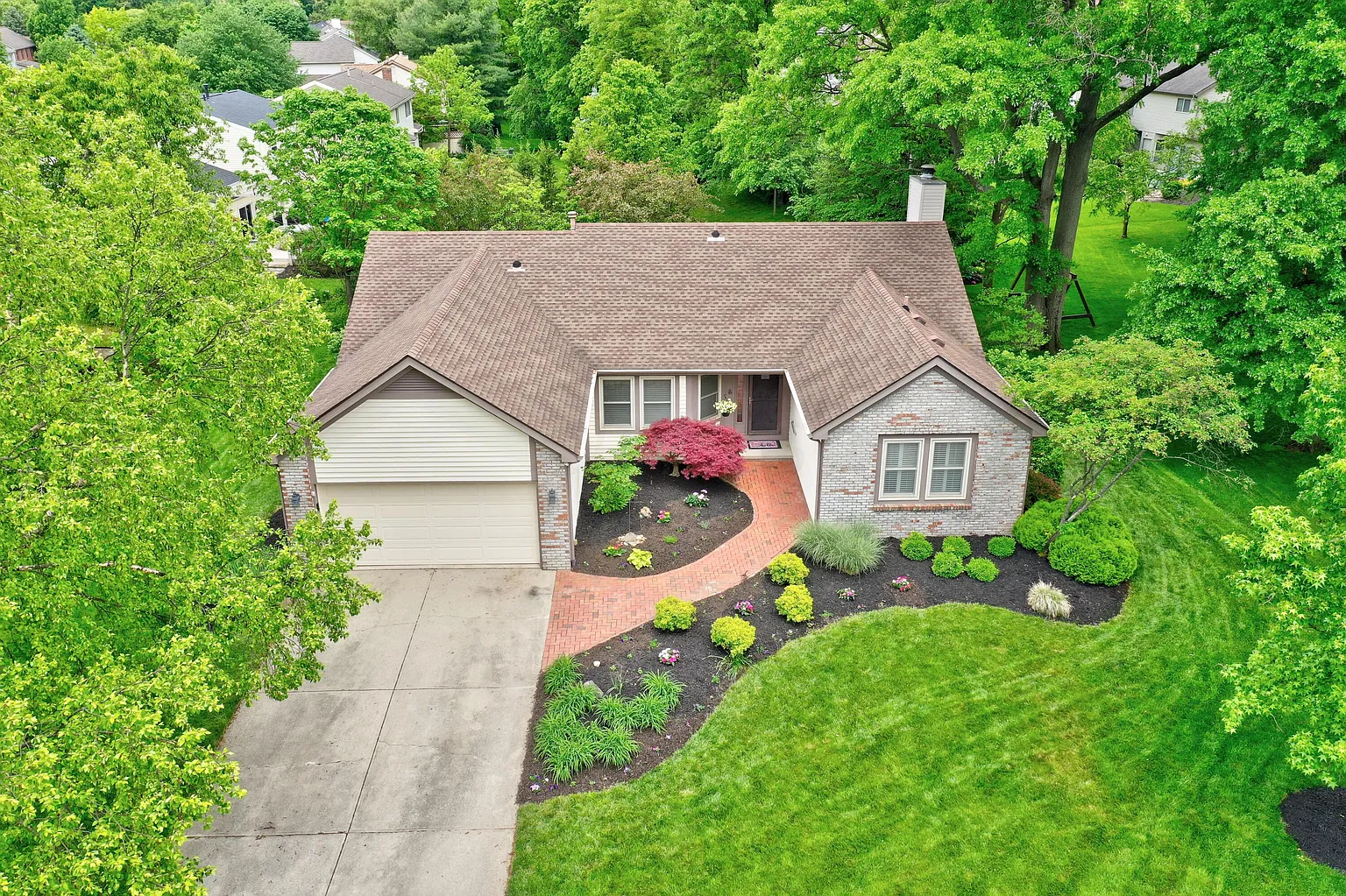 286 Meadow View Dr photo 1