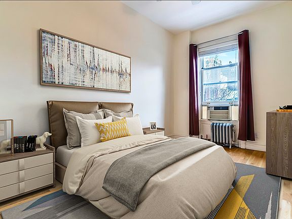 2nd image of 24 W 96th St APT 4F