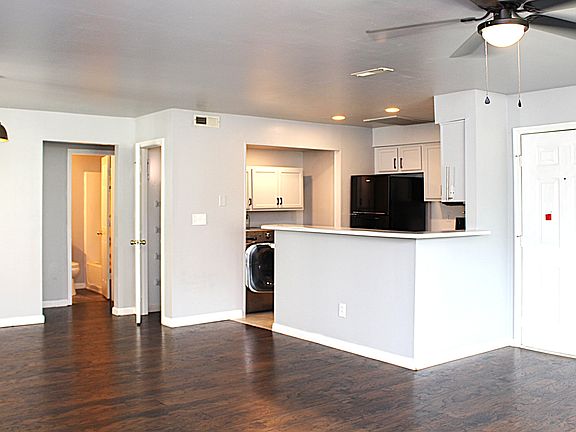 4th image of 351 Waters Edge Ln #351