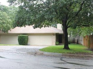 1412 Hampton Rd, Grapevine, TX 76051