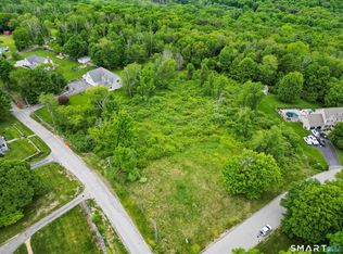 2 Lorrie Anne Drive, Montville, CT 06370
