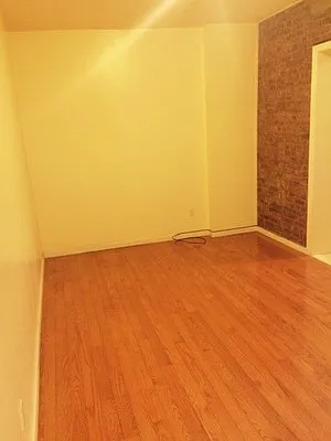 Rented by Moses Stoller, LREB | media 11