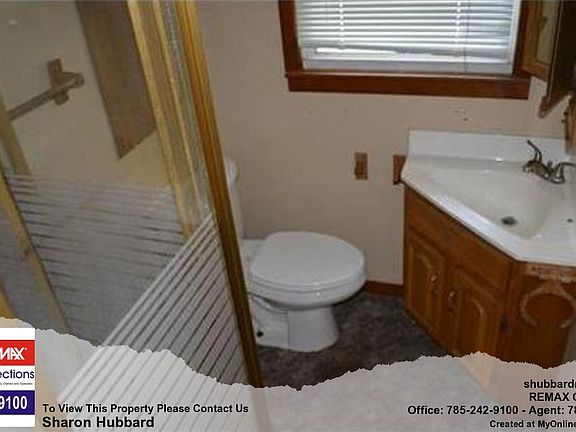 5th image of 323 Osborn St
