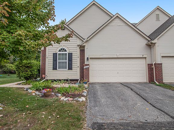 2nd image of 43104 Providence Ln