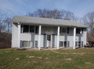 6481 Frum Rd, Athens, OH 45701