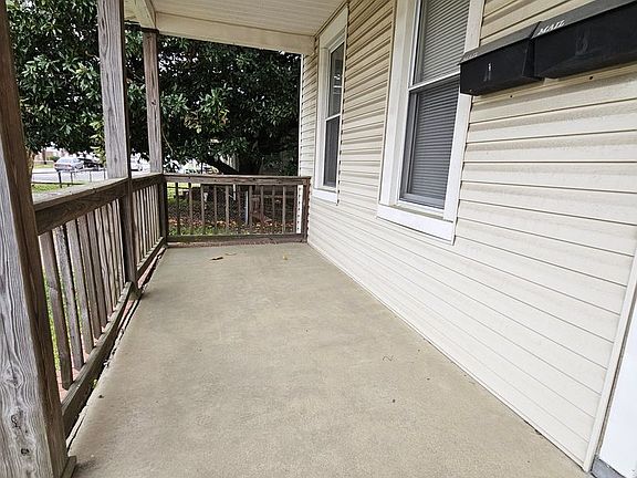 2nd image of 3408 Bainbridge Blvd