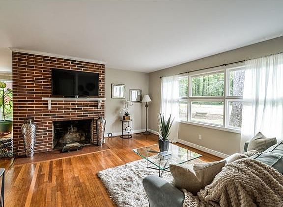 4th image of 8410 Yondota Ln