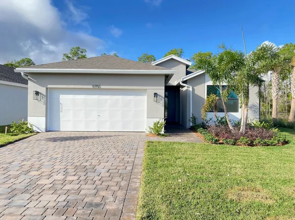 6950 SE Park Trace Drive, Stuart, FL 34997