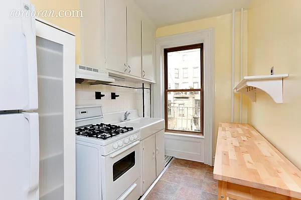 Rented by Corcoran | media 62