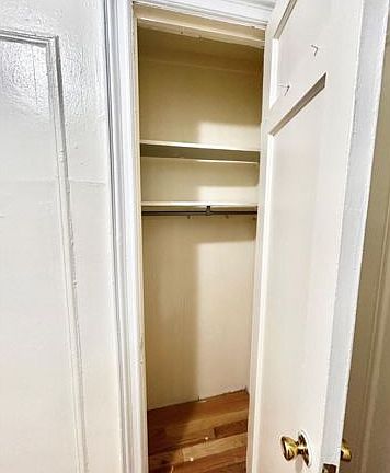 4th image of 4396 Furman Ave APT 1B