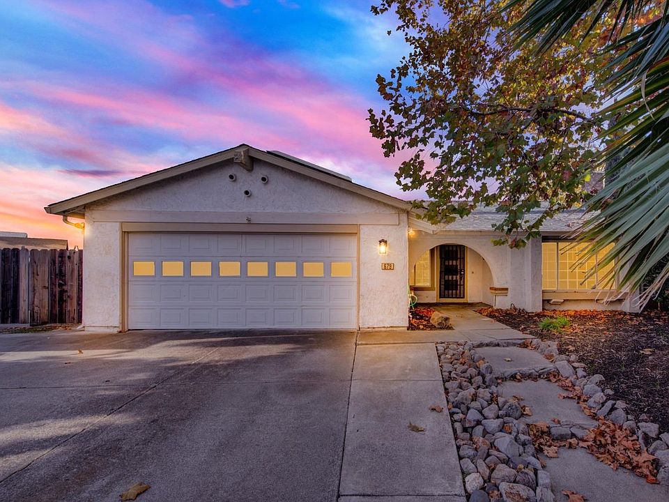1st image of 679 Claremont Court