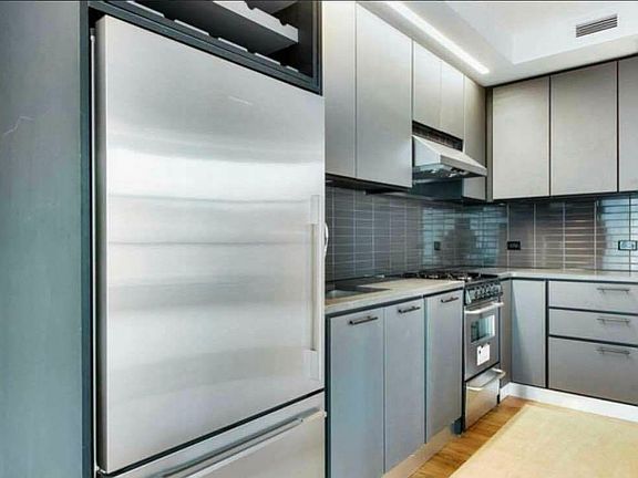 5th image of 1040 Dean St #514B