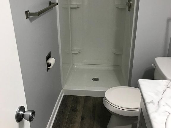 3rd image of 11718 Camden Ave