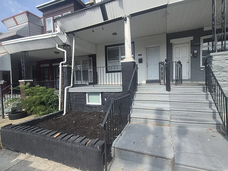 6010 N Lambert St — Photo 22
