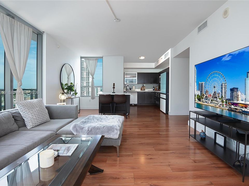 1st image of 90 SW 3rd St APT 2113