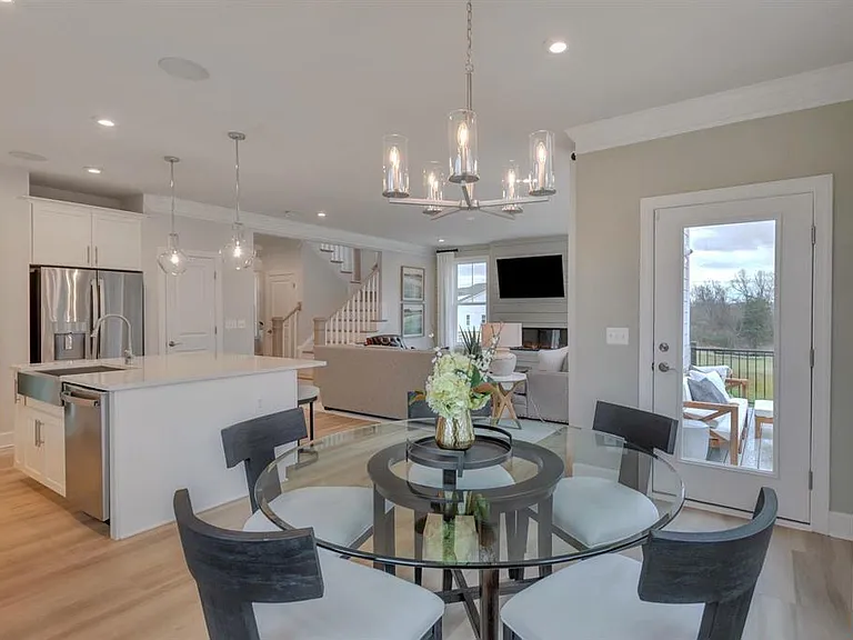 2837 Rambling Brook Ln — Photo 11