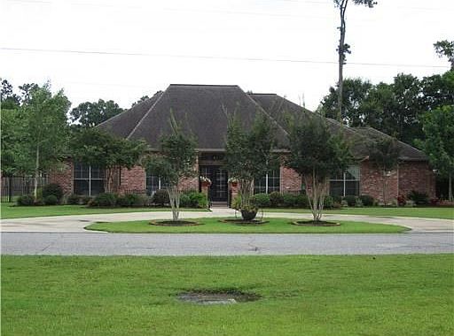 1st image of 320 S Donna Dr