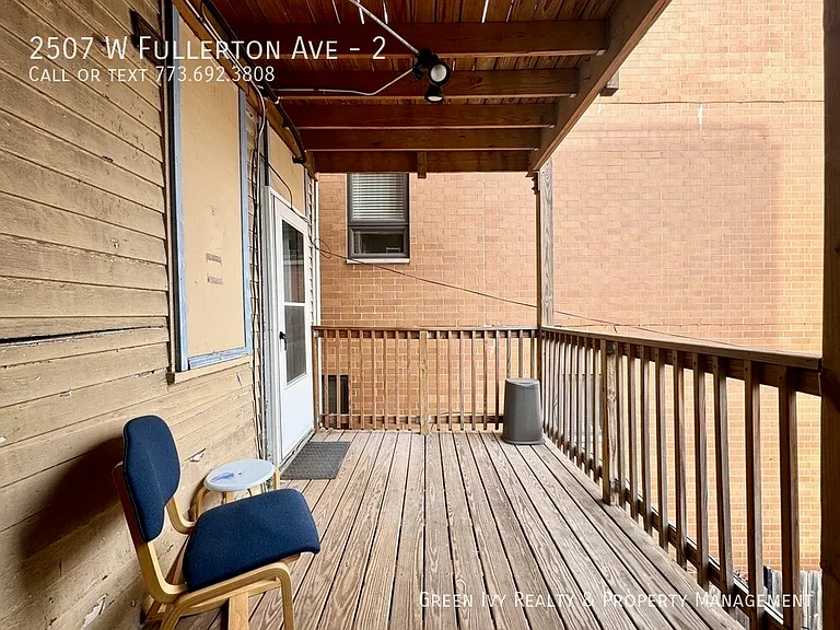 2507 W Fullerton Ave #2 — Photo 15