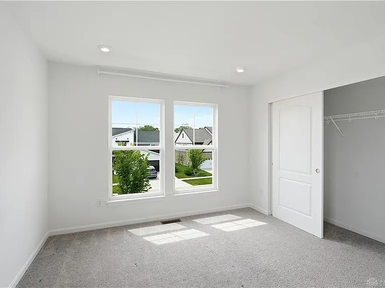 5283 Greenview Ln — Photo 28