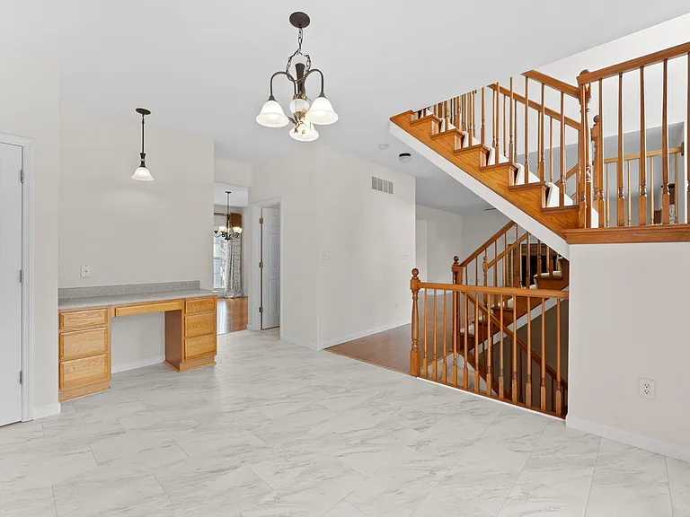 34 Bonhomme Richard Ct — Photo 17