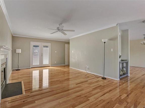 5th image of 6985 Pimlico Dr