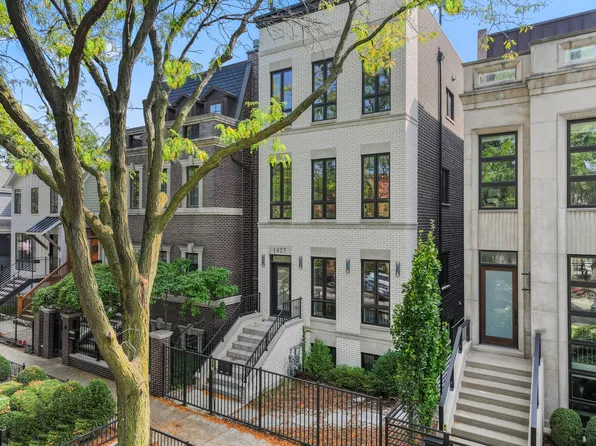 1427 W Wrightwood Ave #2, Chicago, IL 60614