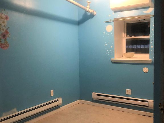 2nd image of 984 Tinton Ave #19A