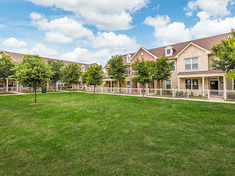 The District At Cypress Waters - Parson's Green — Photo 100