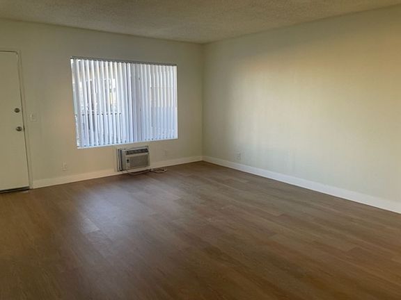5th image of 11075 Westminster Ave APT 3