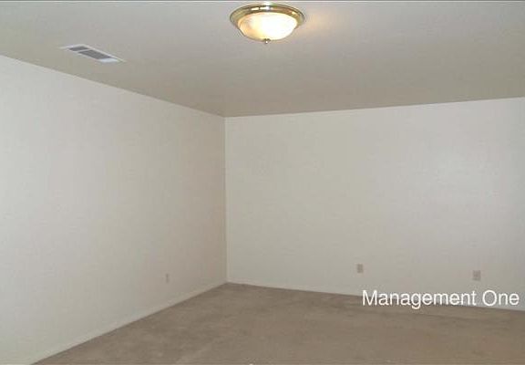 4th image of 24281 Finley Dr