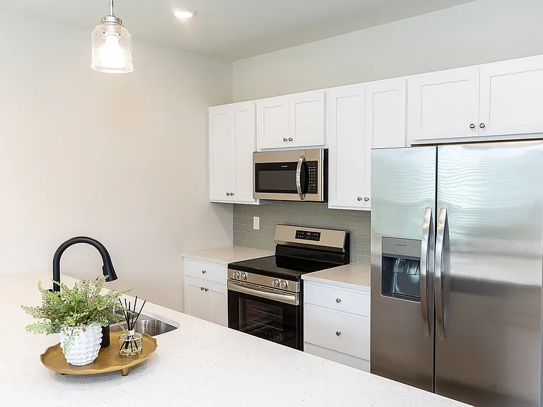Magnolia Point Cottages & Townhomes — Photo 9