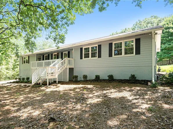 80 Pinehurst Ln, Marietta, GA 30068