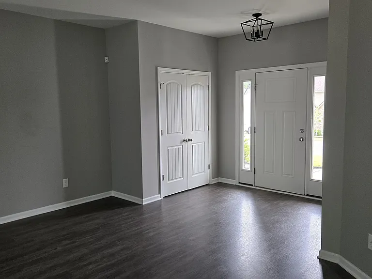 143 Ledgebrook Ln — Photo 13
