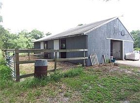 3rd image of 2035 W Kentucky Ave
