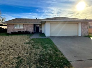 5411 9th St, Lubbock, TX 79416