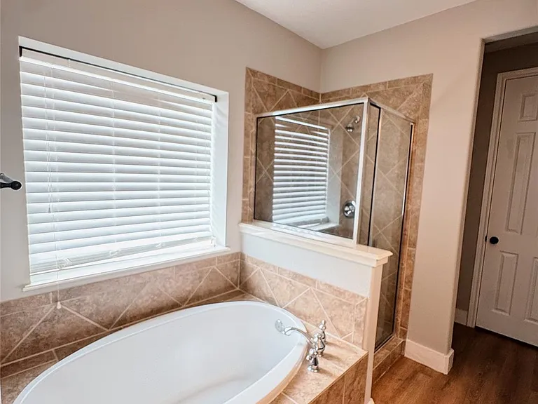 1008 Caudle Ln — Photo 11