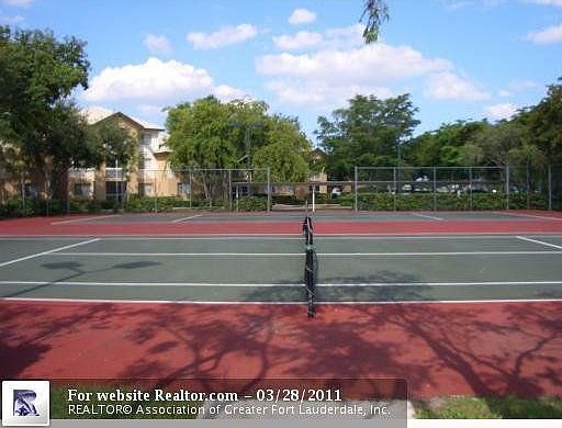 5th image of 9777 Westview Dr APT 1110