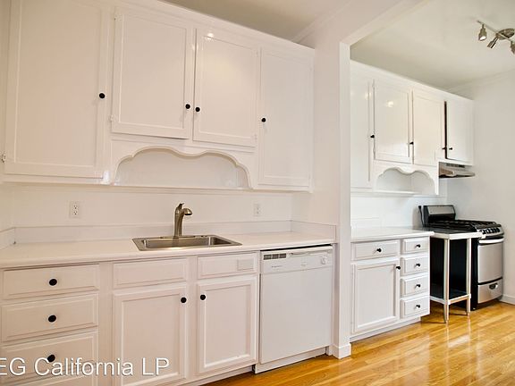 4th image of 2001 California St #305