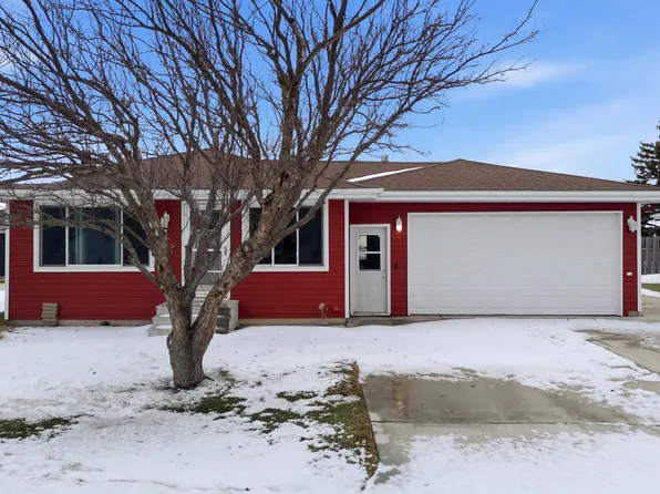 323 Maple Dr, Mapleton, ND 58059