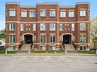 130 Berrigan Dr #88, Ottawa, ON K2J0J3