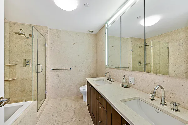 Sold by Exclusive Properties Sotheby's International Realty | media 12