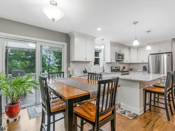 17 Bunn St, Lebanon Twp., NJ 07830