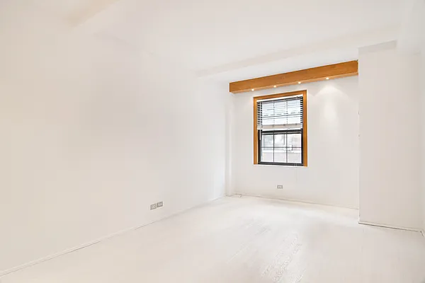 Rented by WAM Partners - William Moses Co. | media 10