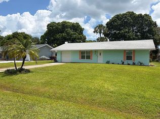 276 21st Ave, Vero Beach, FL 32962
