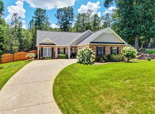 124 Walkers Pond Dr, Villa Rica, GA 30180