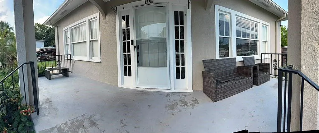 1 bed, 1.0 bath, 700 sqft, $1,300 — Photo 2